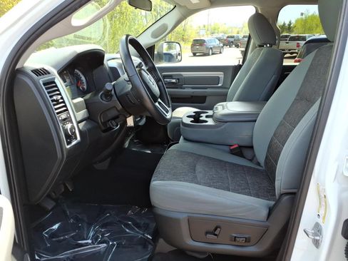 Used 2018 RAM 3500 Big Horn AWD/4WD image 14