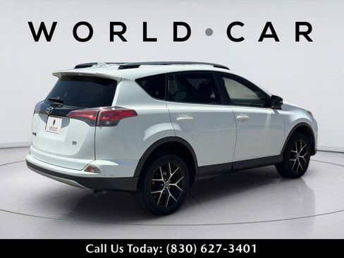 Used 2018 Toyota RAV4 SE w/ Power Extra Value Package FWD image 6