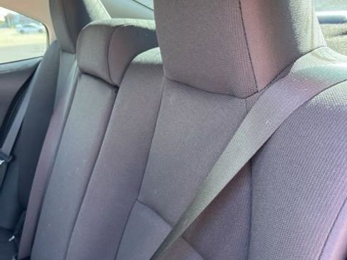 Used 2025 Toyota Corolla LE image 9