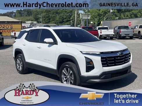 Used 2025 Chevrolet Equinox LT w/ Convenience Package II FWD image 1