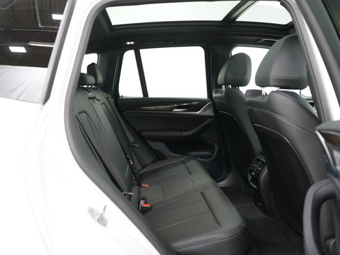 Used 2023 BMW X3 xDrive30i image 11