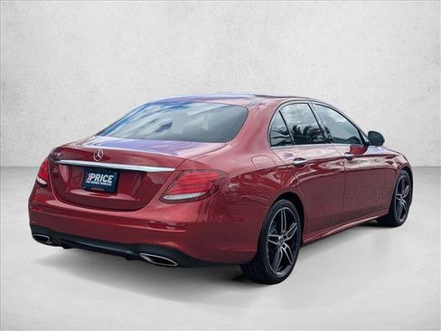 Used 2020 Mercedes-Benz E 350 Sedan image 5