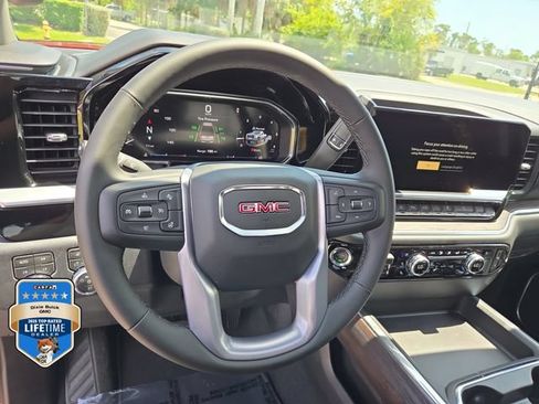 New 2026 GMC Sierra 2500 SLT w/ SLT Premium Package AWD/4WD image 17
