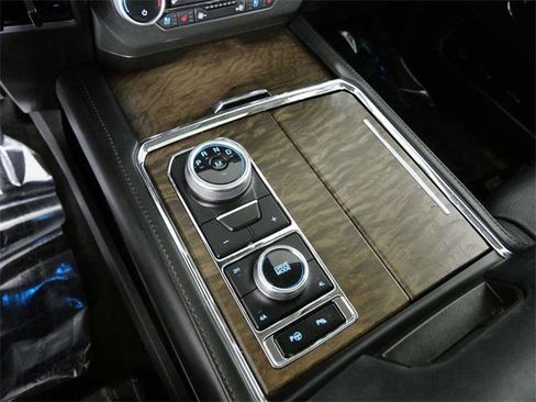 Used 2021 Ford Expedition Platinum image 20