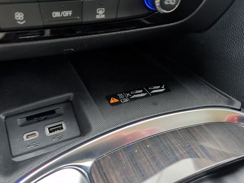 Certified 2024 Buick Enclave Essence w/ Technology Package image 24