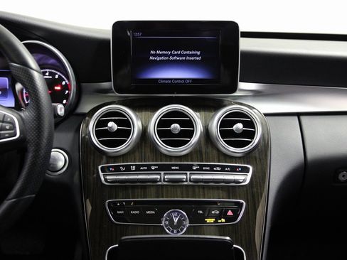 Used 2018 Mercedes-Benz C 300 C 300 image 15