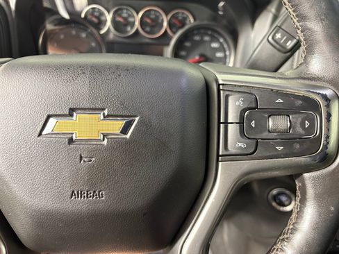 Used 2020 Chevrolet Silverado 2500 LTZ w/ LTZ Convenience Package AWD/4WD image 22