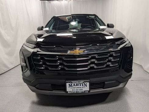 New 2027 Chevrolet Equinox LT w/ Convenience Package II FWD image 7