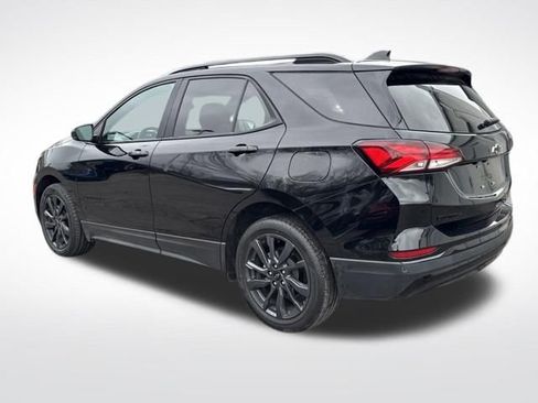Used 2024 Chevrolet Equinox RS image 3