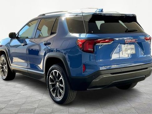New 2026 GMC Terrain Elevation w/ Elevation Premium Package FWD image 4