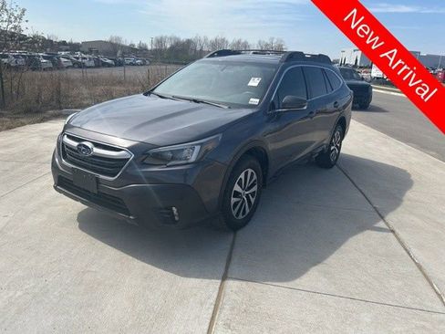 Used 2022 Subaru Outback Premium image 7