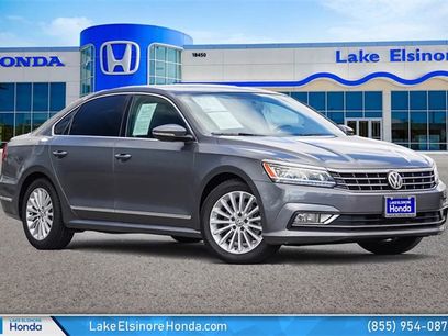 Used 2017 Volkswagen Passat 1.8T SE