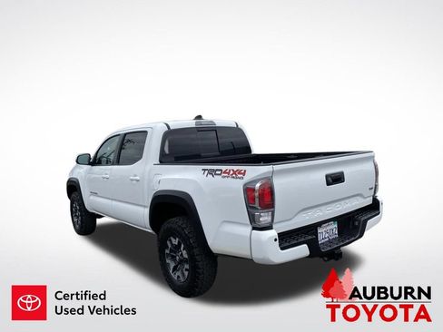 Certified 2020 Toyota Tacoma TRD Off-Road w/ TRD Premium Off Road Package AWD/4WD image 6
