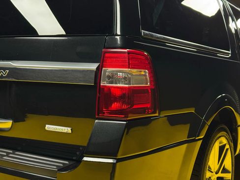 Used 2015 Ford Expedition EL Platinum image 8