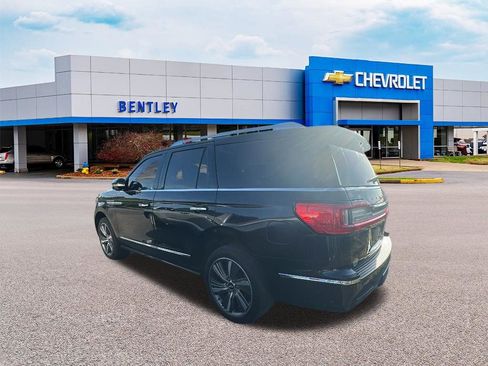 Used 2019 Lincoln Navigator Reserve image 6