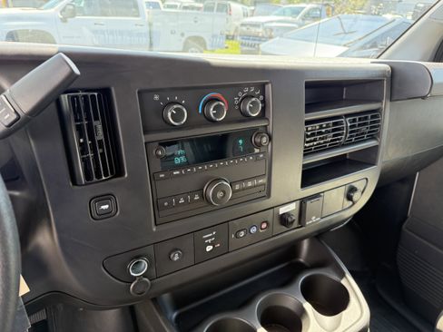 New 2025 Chevrolet Express 3500 w/ Power Convenience Package image 21