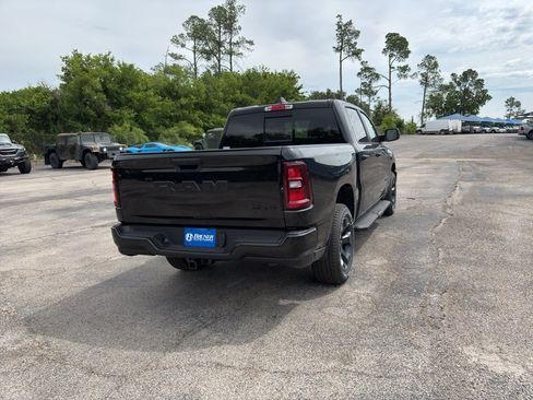 New 2026 RAM 1500 Express AWD/4WD image 5