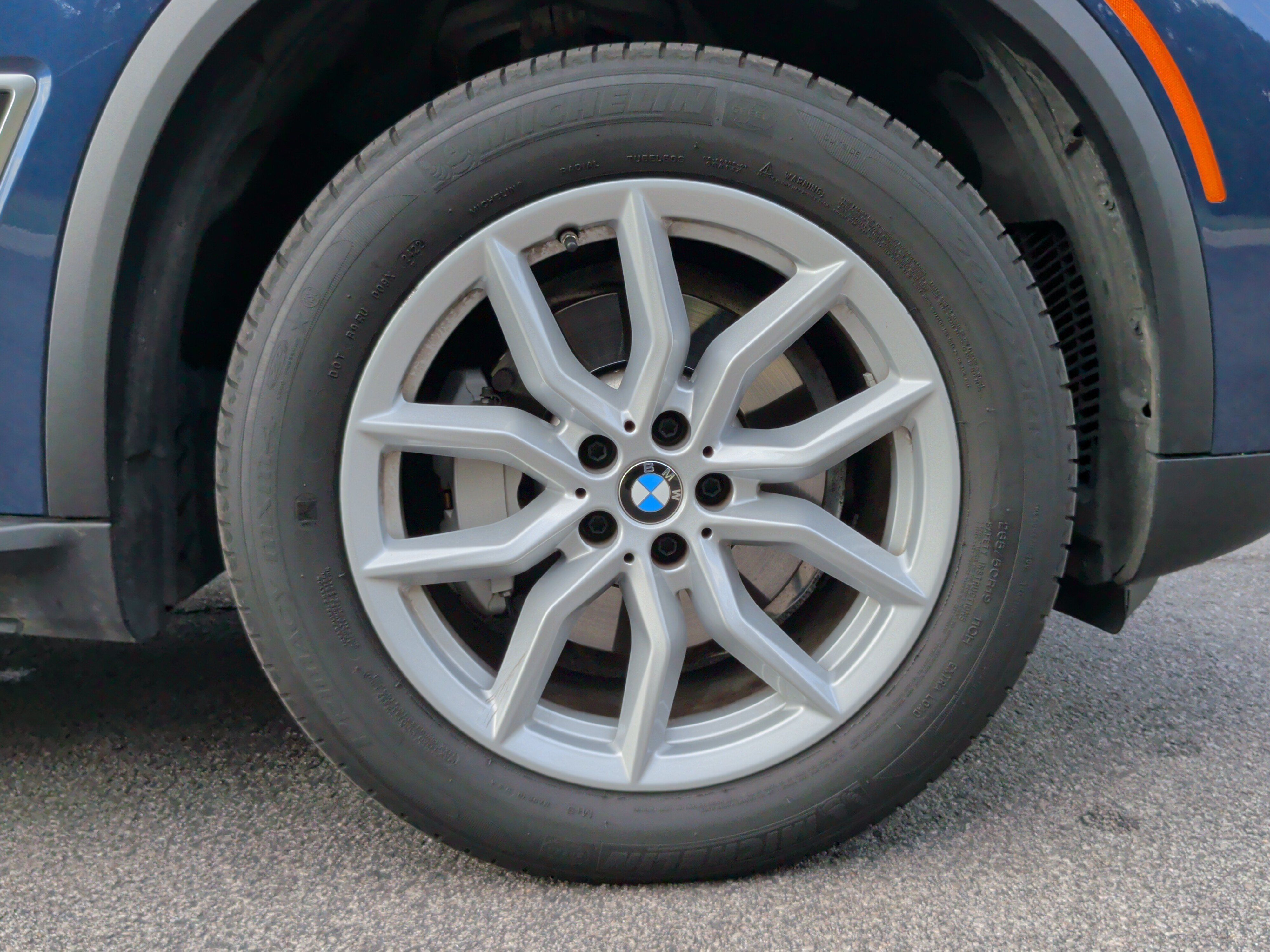 Used 2023 BMW X5 sDrive40i w/ Premium Package RWD image 14