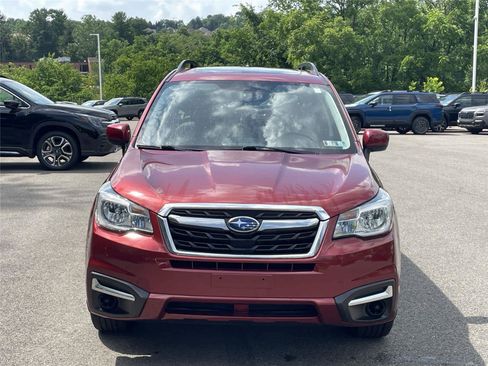 Used 2017 Subaru Forester 2.5i Premium w/ All-Weather Package AWD/4WD image 8