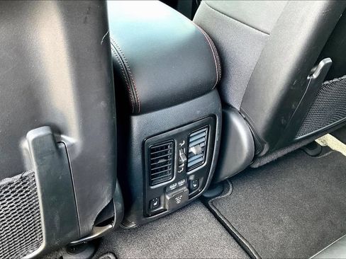 Used 2026 Dodge Durango GT AWD/4WD image 12