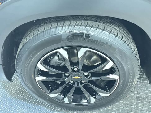 Used 2021 Chevrolet TrailBlazer LT w/ Convenience Package image 10