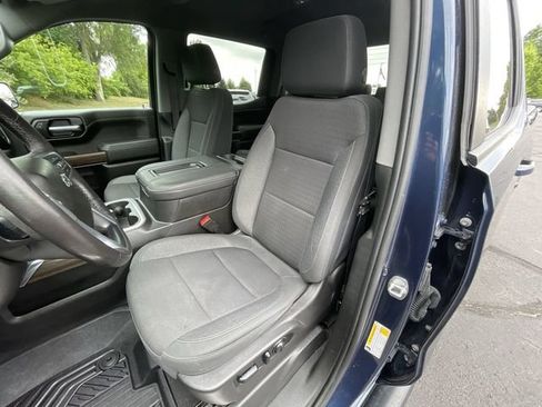 Used 2022 Chevrolet Silverado 1500 RST AWD/4WD image 19