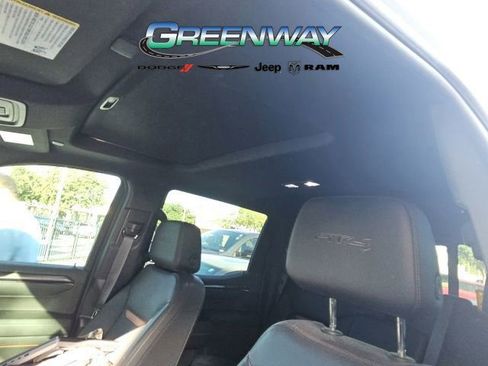 Used 2024 GMC Sierra 1500 AT4 w/ Technology Package AWD/4WD image 13
