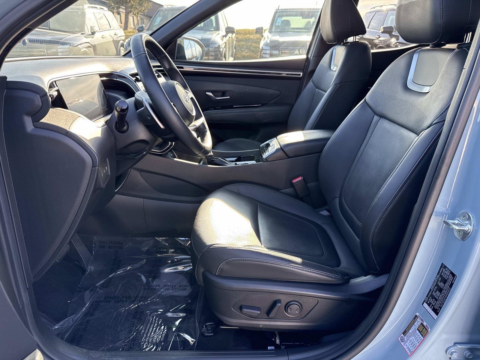 Used 2023 Hyundai Santa Cruz Limited AWD/4WD image 24