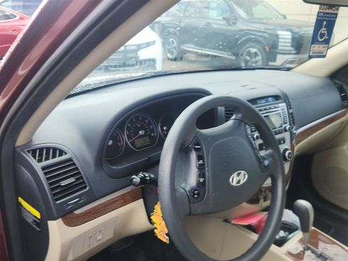 Used 2009 Hyundai Santa Fe GLS w/ Popular Equipment Pkg 2 AWD/4WD image 12