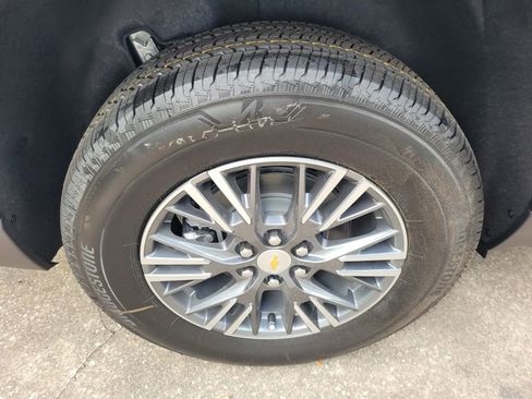 New 2026 Chevrolet Traverse LT w/ Driver Confidence Package image 13