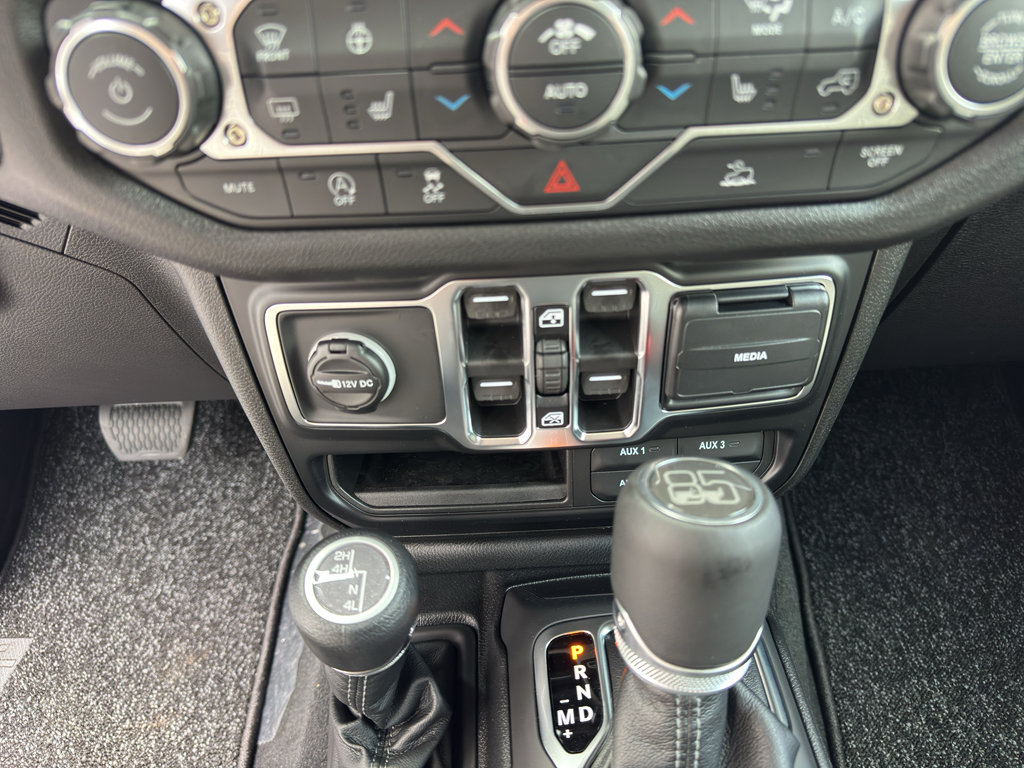 New 2026 Jeep Gladiator Sport AWD/4WD image 15