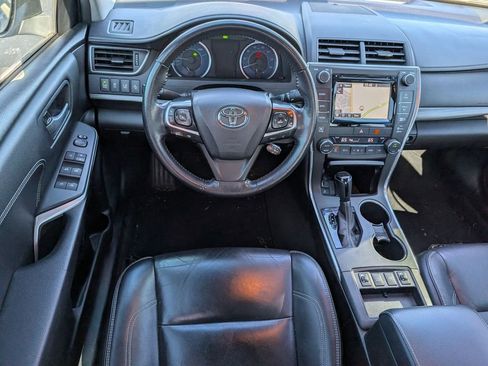 Used 2015 Toyota Camry XLE image 8