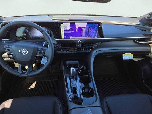 New 2026 Toyota Crown Nightshade image 7