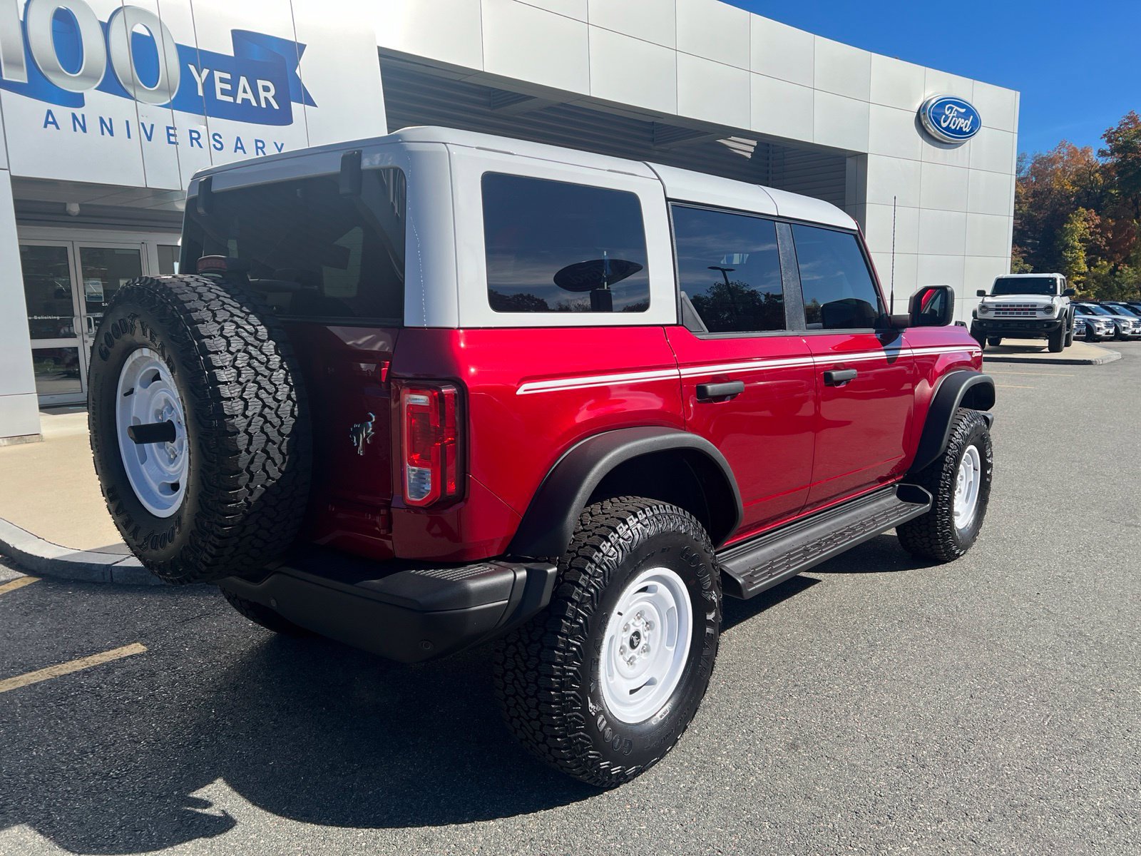 New 2026 Ford Bronco Heritage Edition AWD/4WD image 5