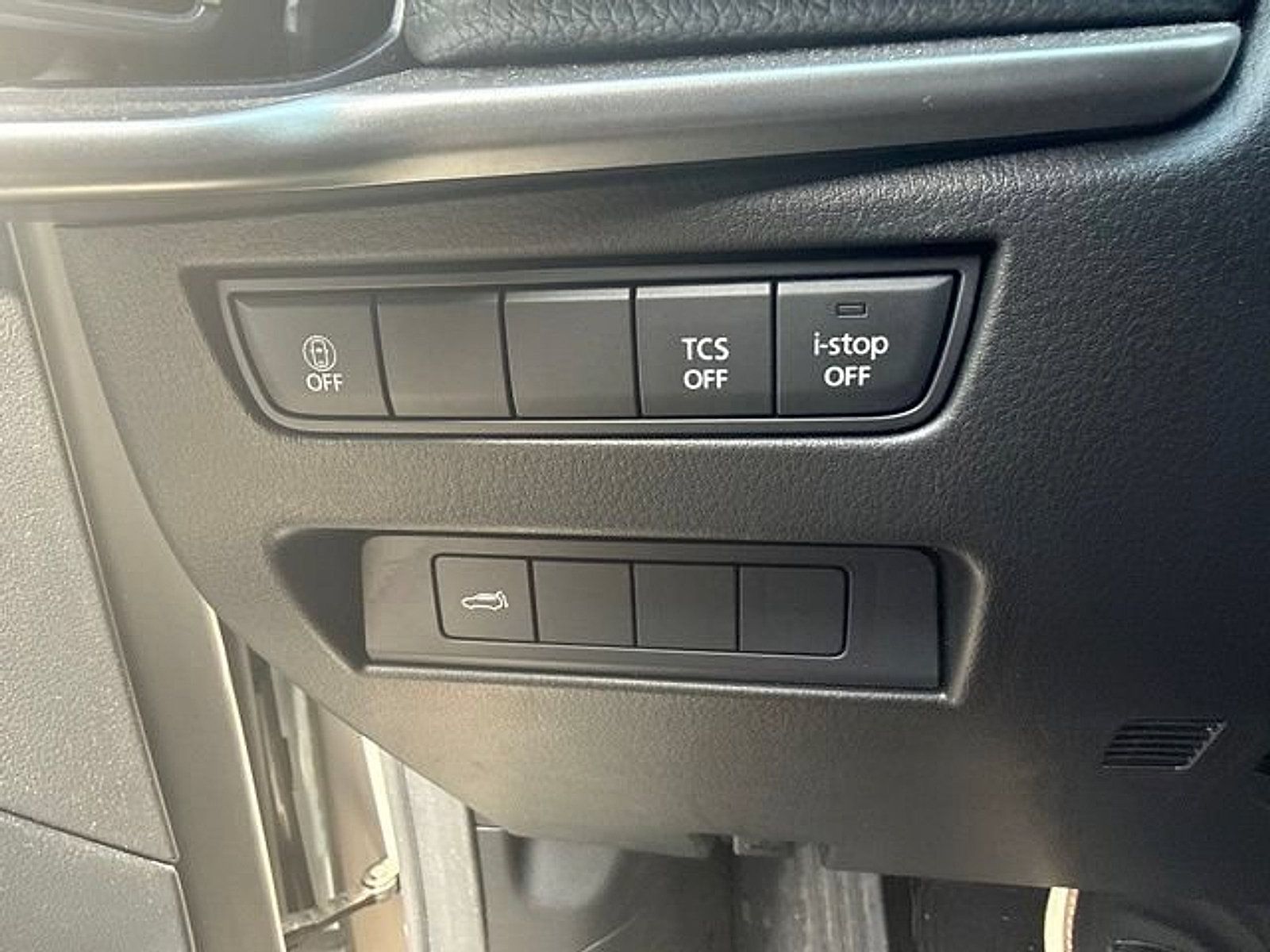 Used 2024 MAZDA CX-90 3.3 Turbo w/ Preferred Plus AWD/4WD image 6