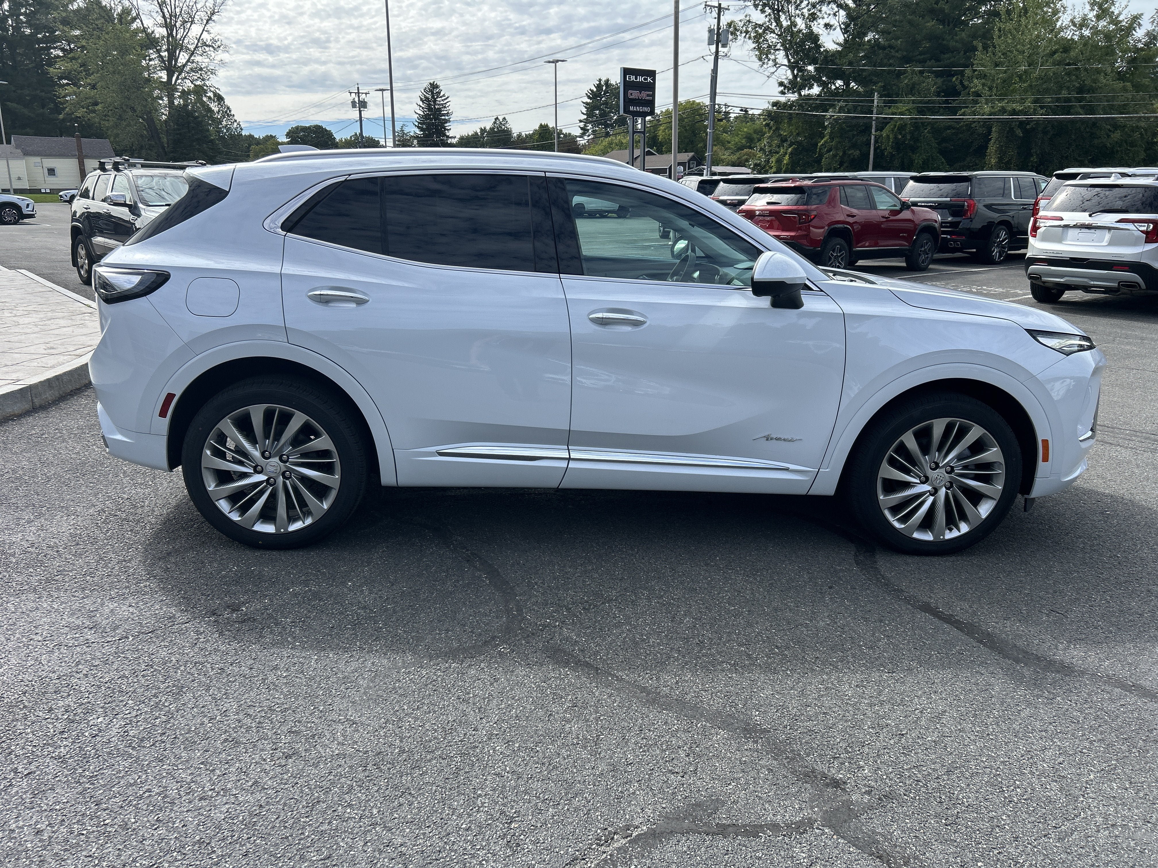 New 2026 Buick Envision Avenir AWD/4WD image 12
