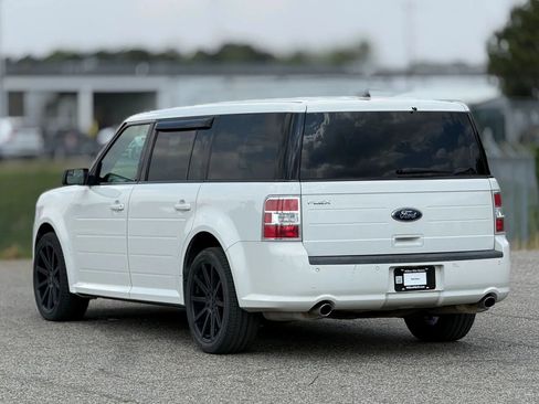 Used 2014 Ford Flex SE image 10