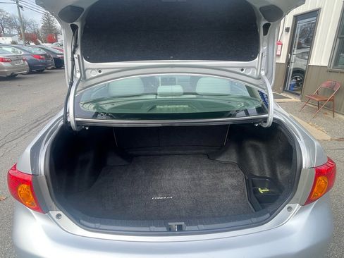 Used 2010 Toyota Corolla image 8