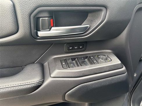 Used 2025 Toyota Land Cruiser image 18