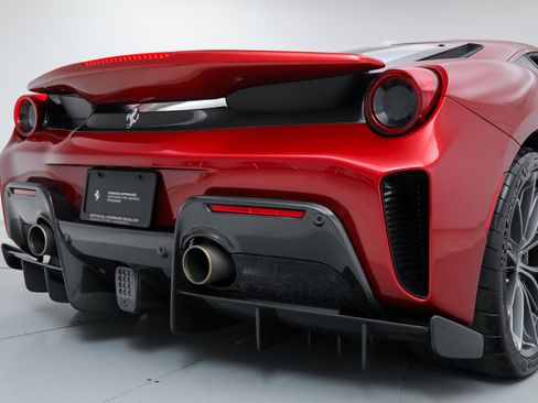 Certified 2019 Ferrari 488 Pista Coupe image 42