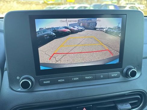 Used 2023 Hyundai Kona SEL image 10