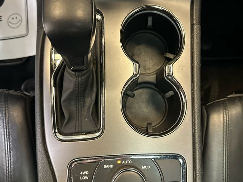 Used 2019 Jeep Grand Cherokee Limited X AWD/4WD image 24