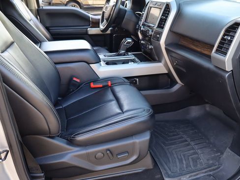 Used 2019 Ford F150 Lariat AWD/4WD image 16