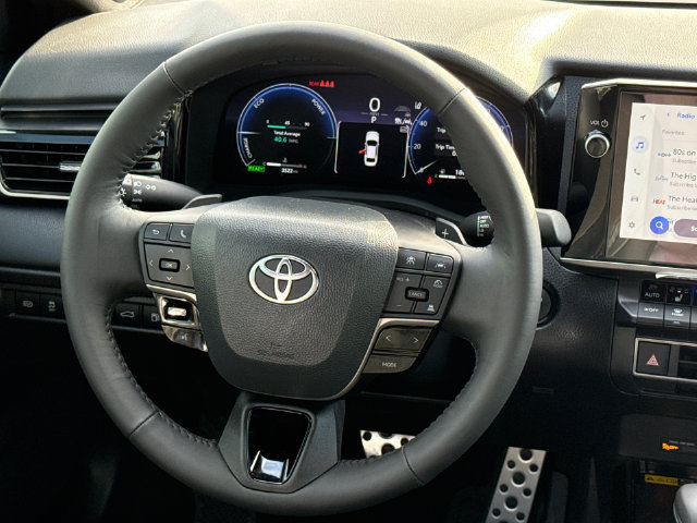 Used 2026 Toyota Camry XSE w/ Premium Package FWD image 13