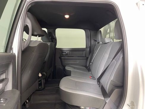 New 2024 RAM 5500 Tradesman w/ Chrome Appearance Group image 32