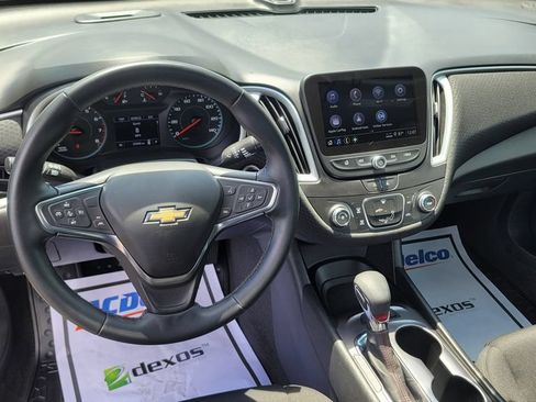 Used 2024 Chevrolet Malibu RS FWD image 24