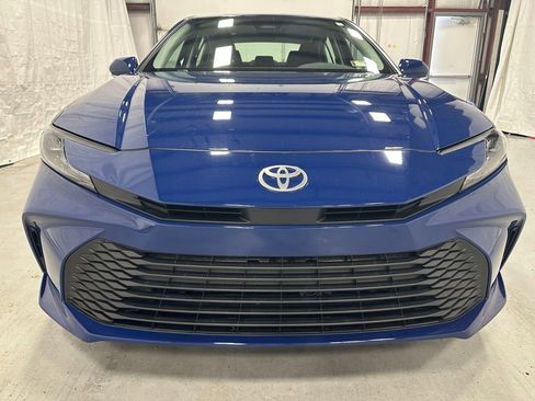 Used 2026 Toyota Camry LE FWD image 2