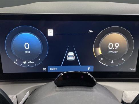 New 2026 Hyundai Tucson Limited image 18