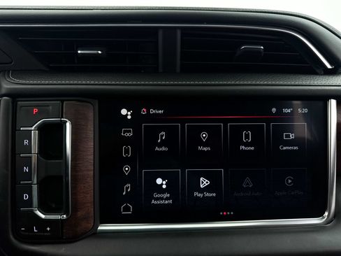 Used 2024 GMC Yukon Denali Ultimate AWD/4WD image 25