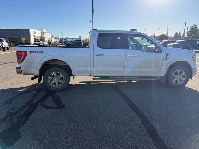Used 2022 Ford F150 XLT w/ Equipment Group 302A High AWD/4WD image 11